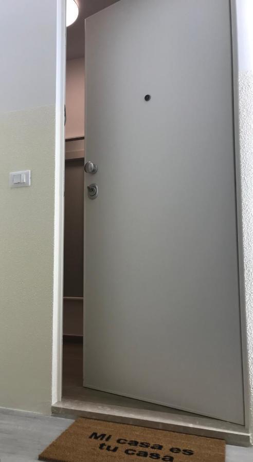 House Di Davide Apartment *